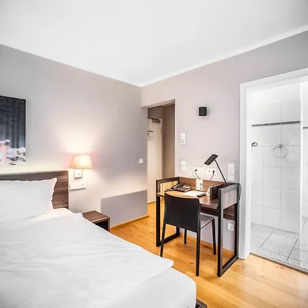 Doppelzimmer 320